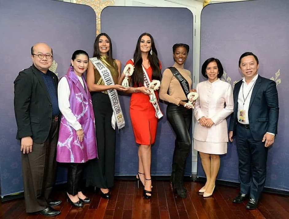 candidatas a miss universe 2018. final: 16 dec. sede: bangkok. part I. - Página 34 Cyf3mg7d