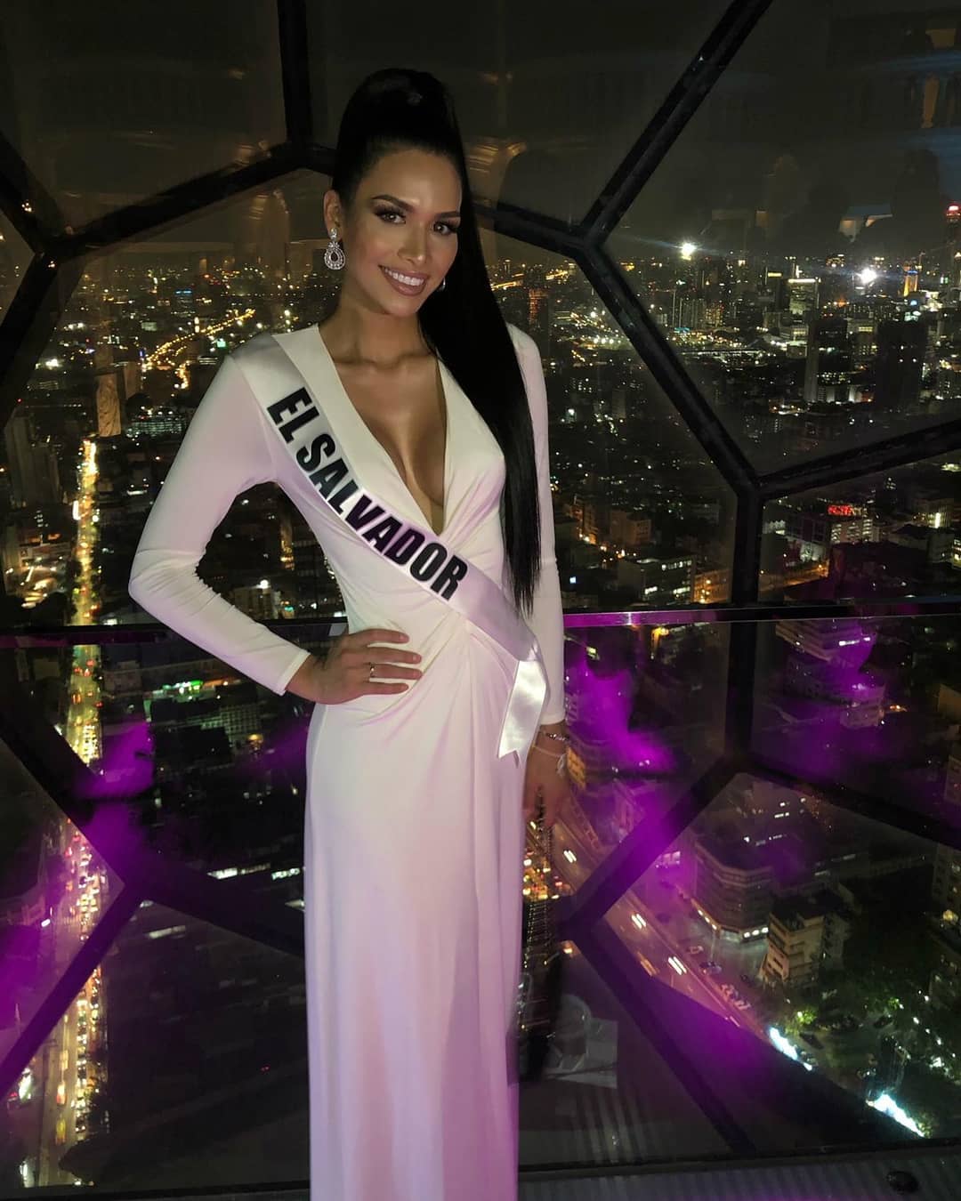 welcome dinner de candidatas a miss universe 2018. - Página 8 72dxc34k