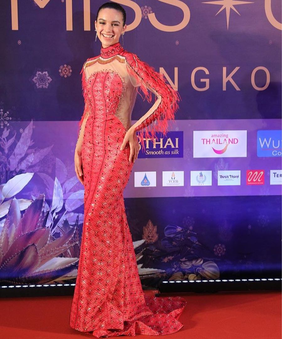 thai night gala dinner de candidatas a miss universe 2018. - Página 10 Rprifbqv