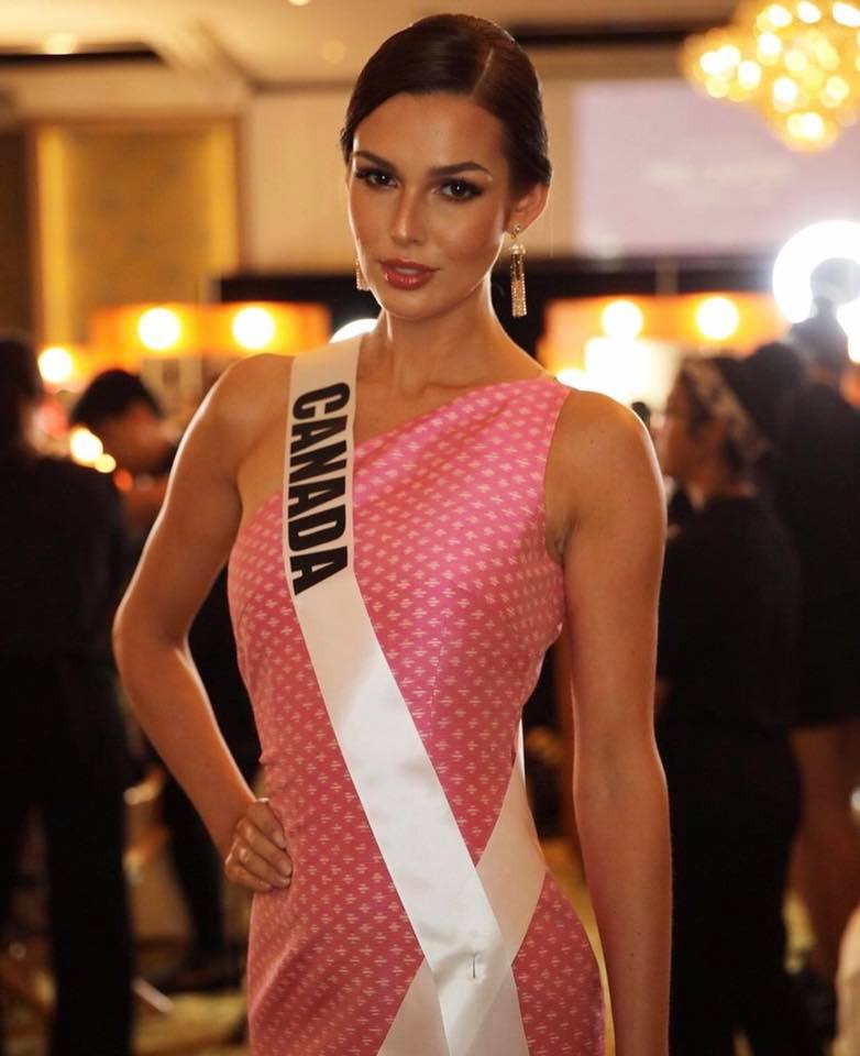 thai night gala dinner de candidatas a miss universe 2018. - Página 10 Xqib8v4w