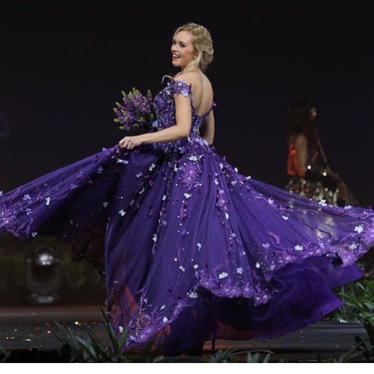 trajes tipicos de candidatas a miss universe 2018. - Página 7 E9tqoa3o