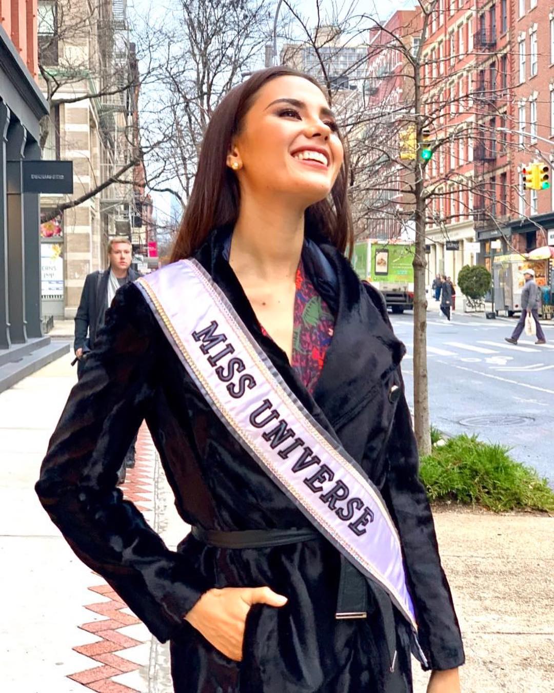 miss universe 2018 media tour. - Página 2 Fvhp3gk3